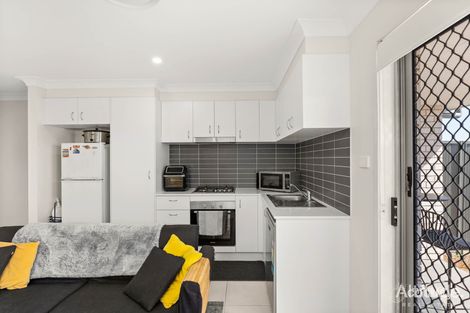 Property photo of 13 Font Hill Drive Farley NSW 2320