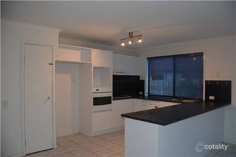 Property photo of 10 Camberwell Drive Narre Warren VIC 3805