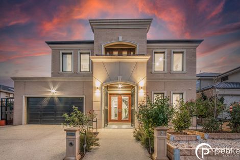 Property photo of 3 Watermint Way Clyde North VIC 3978