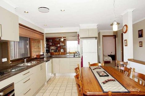 Property photo of 144 McClelland Avenue Lara VIC 3212