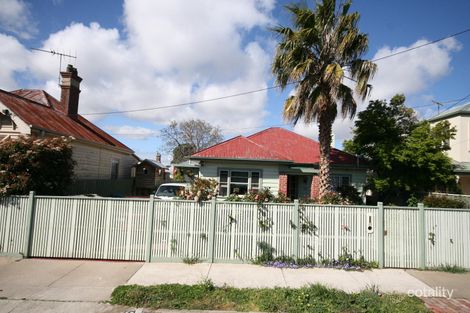 25 Saffron St, Newtown, VIC 3220