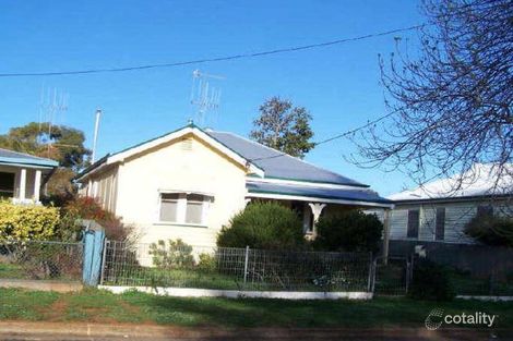 34 Simpson St, Wellington, NSW 2820