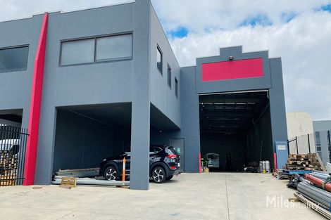 1/138 Eucumbene Dr, Ravenhall, VIC 3023