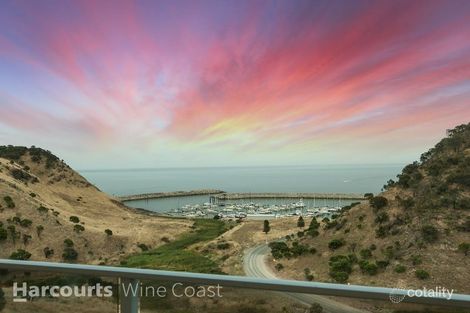 Property photo of 37 Seaview Avenue Wirrina Cove SA 5204