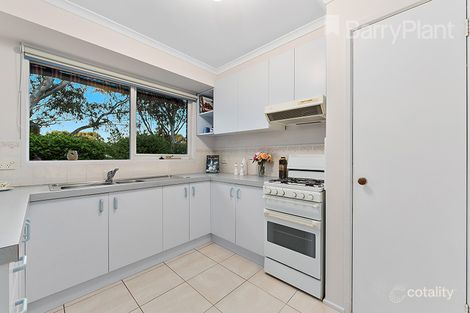 Property photo of 1 Nangwarry Court Berwick VIC 3806