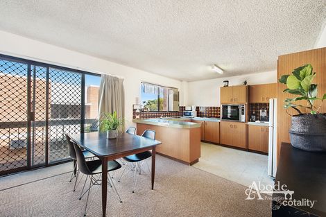 2/17 Downs St, Redcliffe, QLD 4020