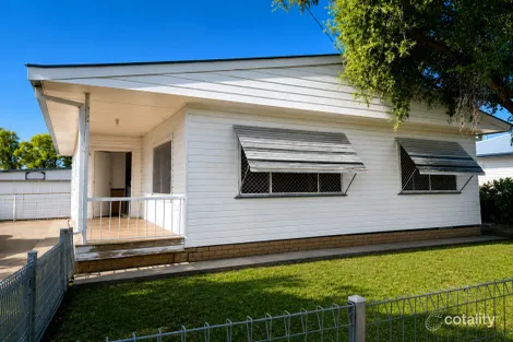 8 Downer Ave, Moree, NSW 2400