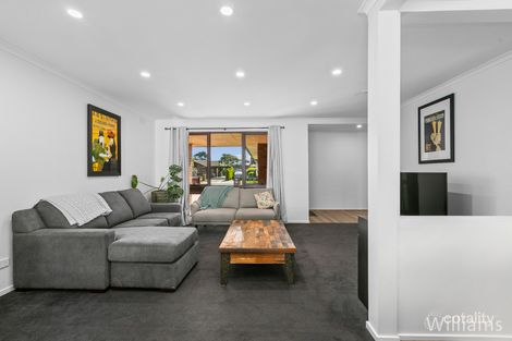 Property photo of 5 Pyramus Place Altona Meadows VIC 3028