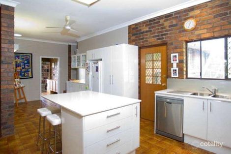 Property photo of 4 Harpo Place McDowall QLD 4053