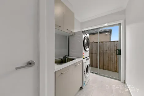 Property photo of 4 Dalgety Street Mickleham VIC 3064