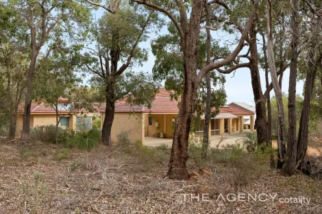 Property photo of 28 Dulcify Court Brigadoon WA 6069