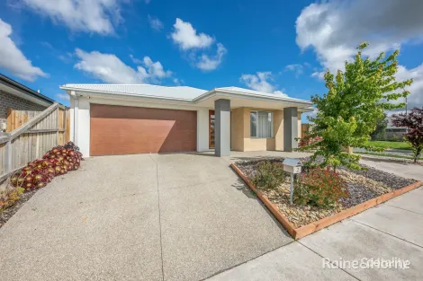 Property photo of 2 Drill Court Sunbury VIC 3429