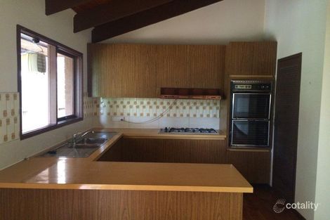 Property photo of 9 Marlow Place Eltham VIC 3095