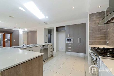 Property photo of 12 Geranium Court Berwick VIC 3806
