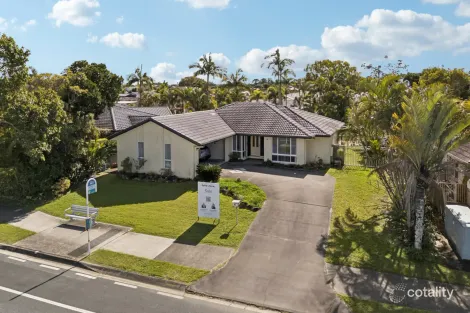 Property photo of 97 Monterey Keys Drive Helensvale QLD 4212