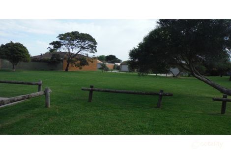 Property photo of 10/113 Country Club Drive Safety Beach VIC 3936