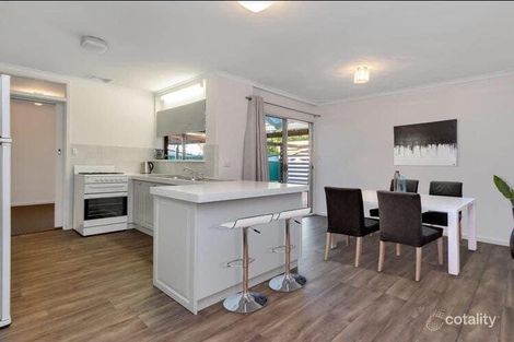 Property photo of 12 Nagle Avenue Gulfview Heights SA 5096