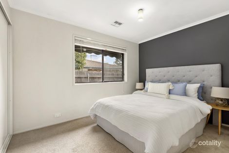 Property photo of 18 Luffman Crescent Gilmore ACT 2905