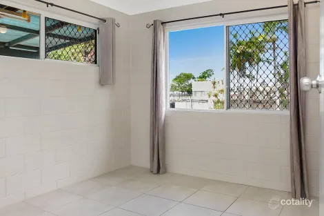 Property photo of 6 Peppertree Street Kirwan QLD 4817