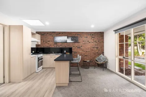 Property photo of 2/30 Kidgell Street Lilydale VIC 3140