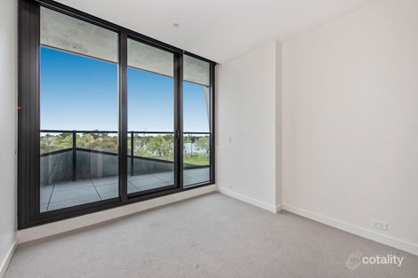 Property photo of 304/77 Queens Road Melbourne VIC 3004