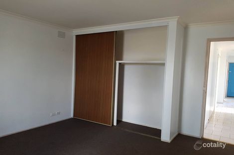 Property photo of 3 Cosma Court Albanvale VIC 3021