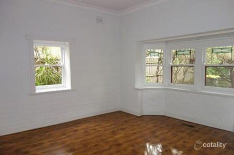 52 Langdon Rd, Caulfield North, VIC 3161