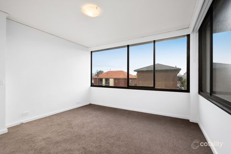 Property photo of 31/325 Beaconsfield Parade St Kilda West VIC 3182