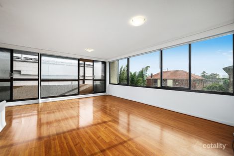 Property photo of 31/325 Beaconsfield Parade St Kilda West VIC 3182