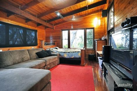 Property photo of 129 Staniland Drive Strathdickie QLD 4800