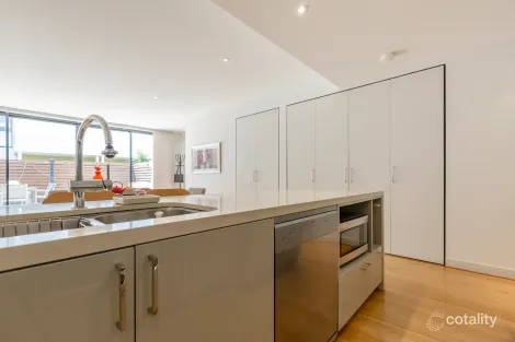 Property photo of 19/11 Nicholson Street Abbotsford VIC 3067