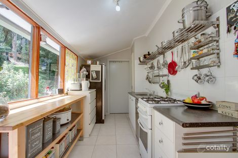 Property photo of 4 Tymon Road Cockatoo VIC 3781