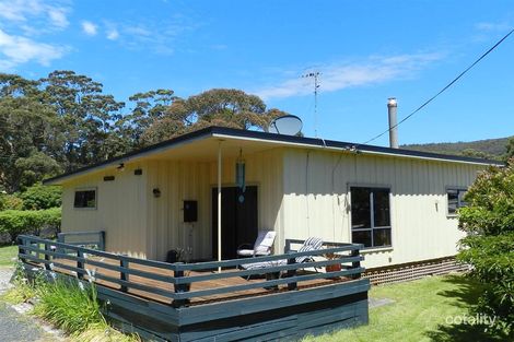 Property photo of 14 Bridge Street Sisters Beach TAS 7321