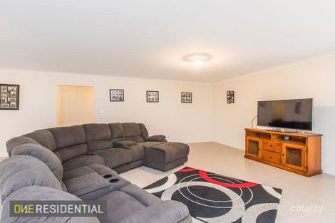 Property photo of 30 Lawrence Way Byford WA 6122