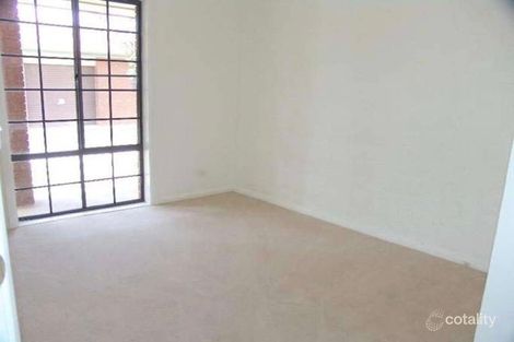 Property photo of 4/5 Kenarf Close Kingswood NSW 2747