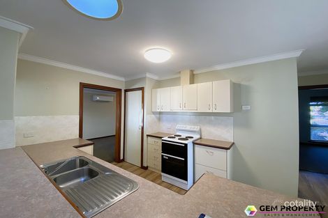 Property photo of 28 Arkwell Avenue Rockingham WA 6168