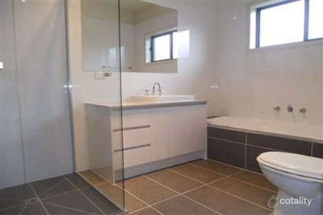 Property photo of 2/102 Austin Road Seaford VIC 3198