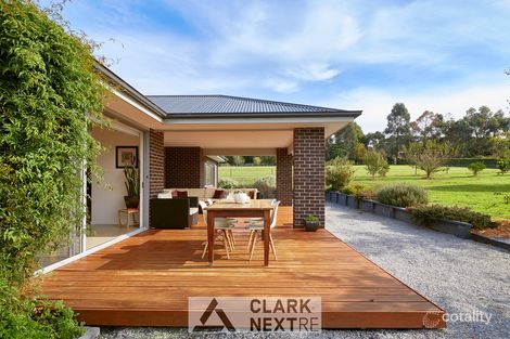 11 Nottingham Ct, Drouin, VIC 3818