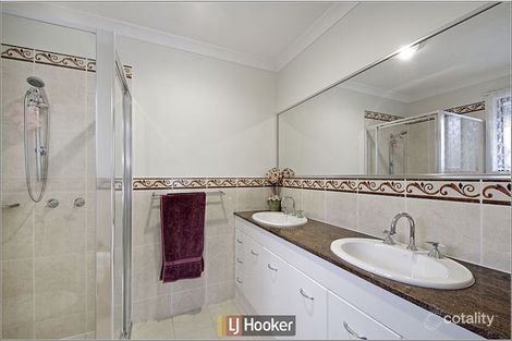 Property photo of 12 McGilvray Close Gordon ACT 2906