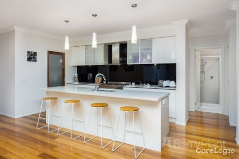 Property photo of 25 Martaban Crescent Point Cook VIC 3030