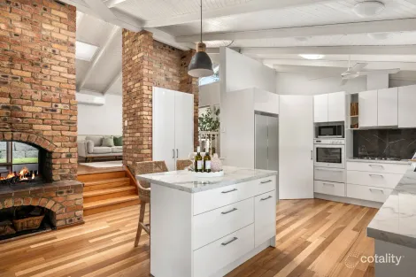 Property photo of 32 Needham Court Kiels Mountain QLD 4559