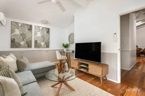 Property photo of 32 Needham Court Kiels Mountain QLD 4559