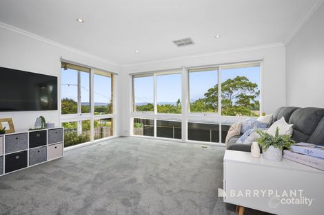 Property photo of 15 Crestway Lilydale VIC 3140