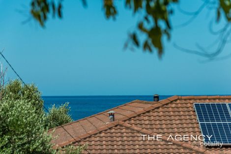 Property photo of 6 McPharlin Avenue Quinns Rocks WA 6030
