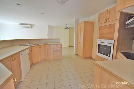 18 Tarragon Pl, Forest Lake, QLD 4078