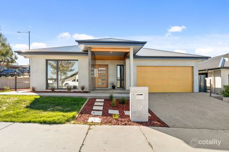 9 Hawke St, Googong, NSW 2620