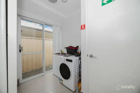 Property photo of 10 Le Souef Street Maddington WA 6109