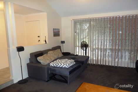 Property photo of 1/18 Farnham Crescent Mill Park VIC 3082