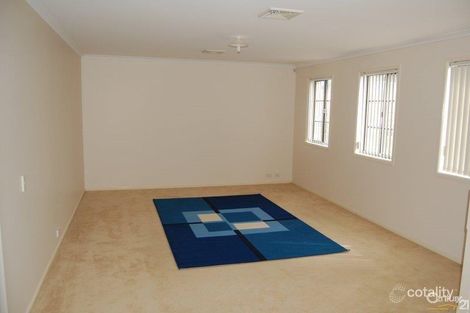 Property photo of 2 David Mews Mardi NSW 2259