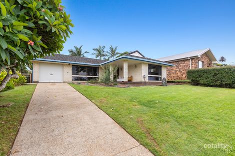 Property photo of 9 Westray Avenue Banora Point NSW 2486